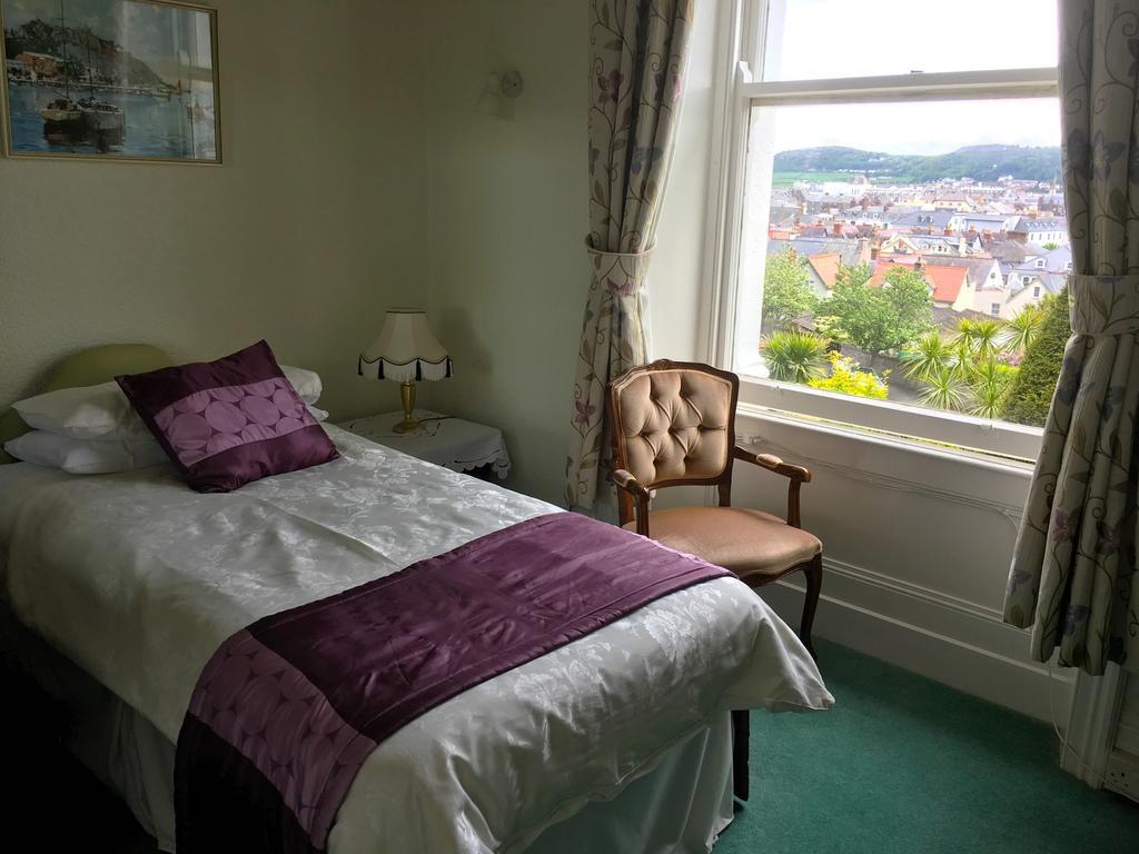 Bron Orme Private Hotel Llandudno Ngoại thất bức ảnh
